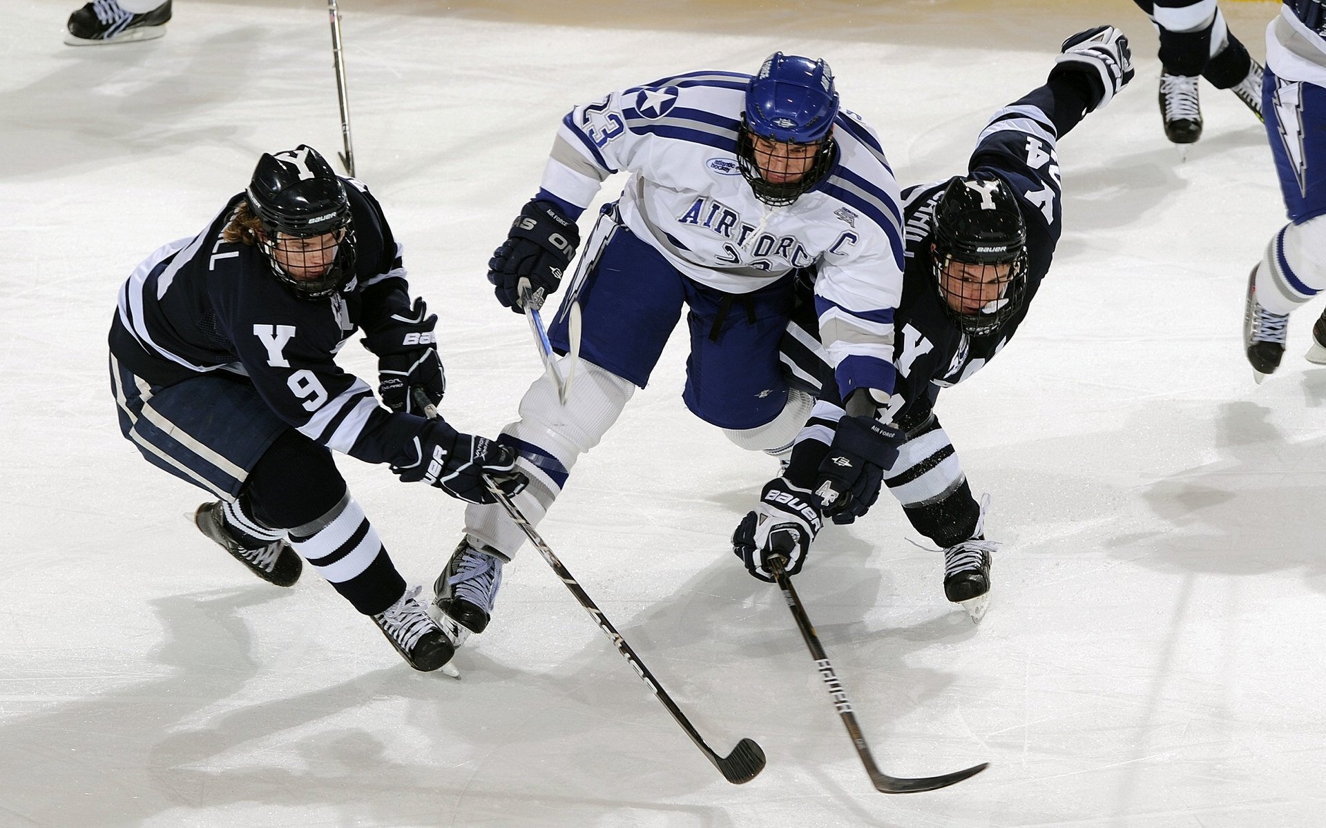 西甲联赛精彩瞬间回放：精彩进球集锦，2021西甲进球